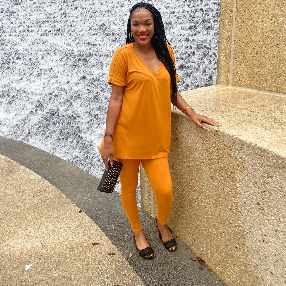 Comfortable and Casual 2piece set.